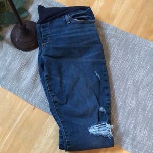 GAP Maternity Jegging